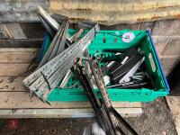 BRACKETS, FIXINGS & SHELF BRACKETS (33) - 3