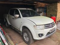 2015 MITSUBISHI TROJAN 2.5L 200 PICK UP