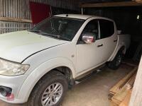 2015 MITSUBISHI TROJAN 2.5L 200 PICK UP - 3