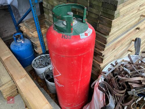 LARGE PROPANE TANK