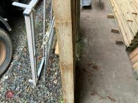 17 X 2.4M X 4'' X 2'' TIMBER LENGTHS - 4