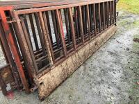 4 X CATTLE FEED BARRIERS - 6