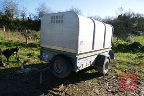 IFOR WILLIAMS P7E LIVESTOCK TRAILER