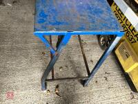 33'' X 18'' X 34'' WHEELED TABLE - 2