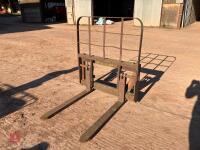 SET OF EURO 8 PALLET FORKS - 3