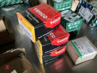 5 BOXES OF 4.0 X 40MM WOOD SCREWS - 4