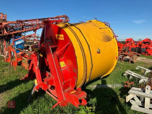 2002 TEAGLE TOMAHAWK 404 BALE SHREDDER