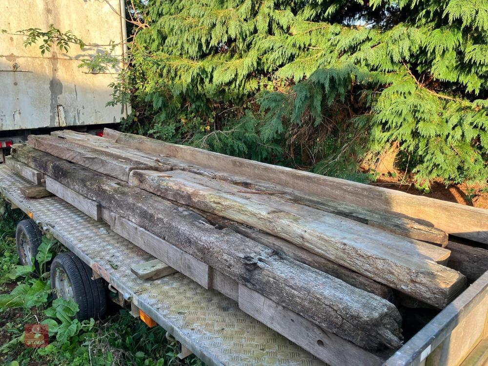 APPROX 18 MIXED OAK BEAMS