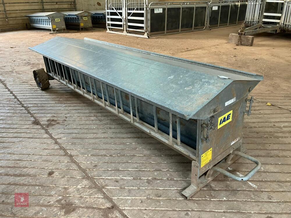 IAE 8' GALVANISED SHEEP CREEP FEEDER (1)