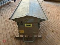 IAE 8' GALVANISED SHEEP CREEP FEEDER (3) - 9