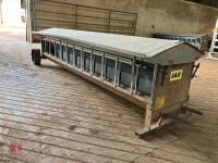 IAE 8' GALVANISED SHEEP CREEP FEEDER (4) - 9