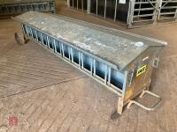 IAE 8' GALVANISED SHEEP CREEP FEEDER (5)