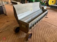 IAE 8' GALVANISED SHEEP CREEP FEEDER (5) - 14