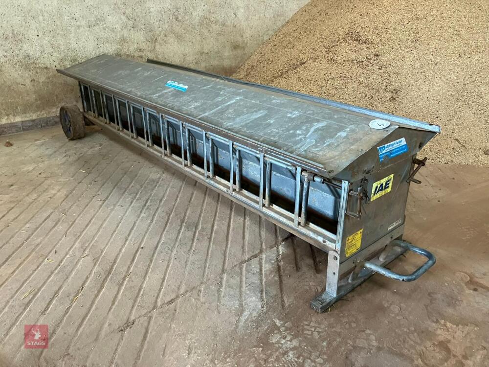 IAE 8' GALVANISED SHEEP CREEP FEEDER (6)