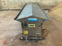 IAE 8' GALVANISED SHEEP CREEP FEEDER (6) - 4