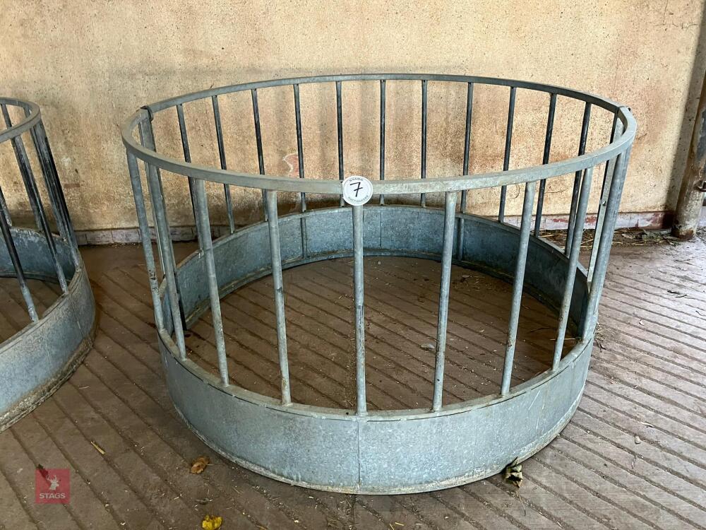 GALVANISED SHEEP RING FEEDER (7)