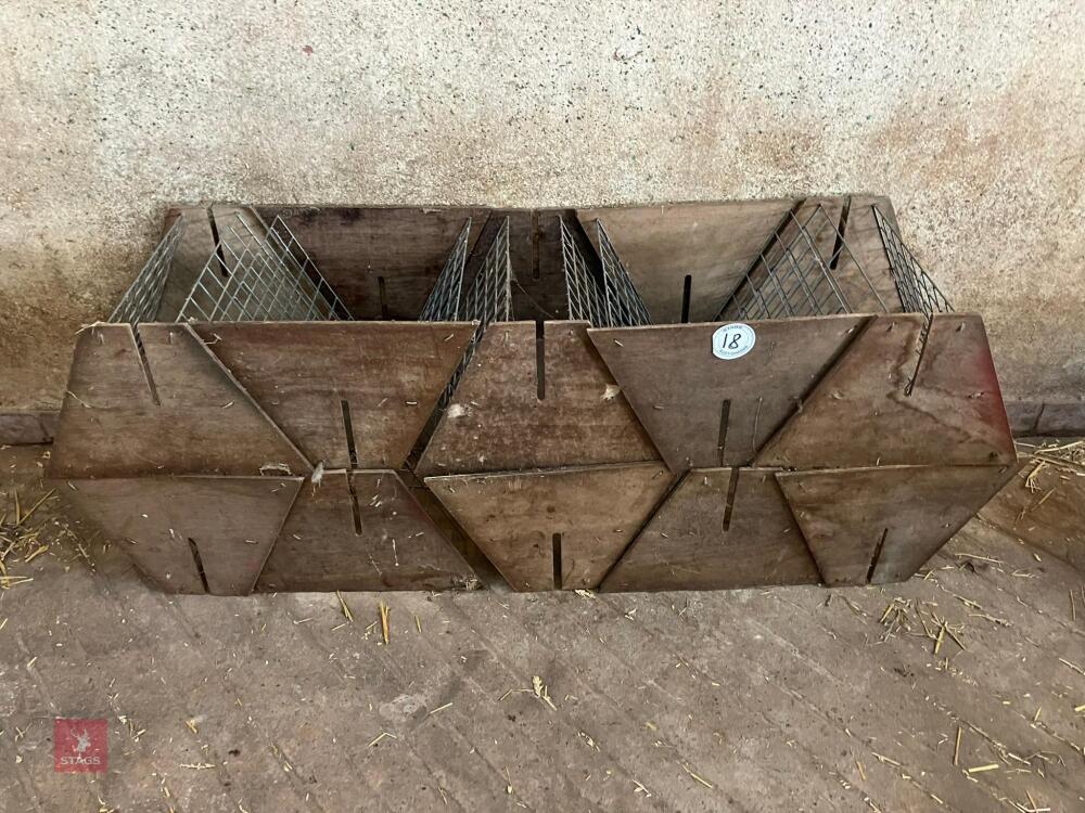 10 X SHEARWELL HOOK-OVER HAY RACKS (18)