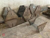 10 X SHEARWELL HOOK-OVER HAY RACKS (18) - 7