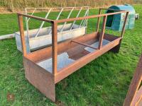 8' 3'' FREESTANDING FEED BARRIER - 3