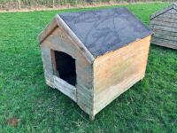 4' X 3' 3'' DOG KENNEL (1) - 2