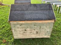 4' X 3' 3'' DOG KENNEL (1) - 7