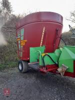 2013 STRAUTMANN 1251 MIXER WAGON