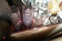 QTY OF COLOURED GLASSWARE - 9