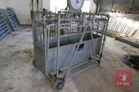 BATEMAN MOBILE LAMB WEIGH CRATE - 8