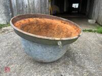 COULDRON/PLANTER - 3