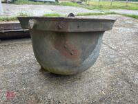 COULDRON/PLANTER - 7