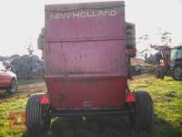 NEW HOLLAND 835 BALER (S/R) - 4