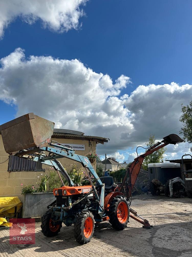 KUBOTA B6000 4WD LOADER