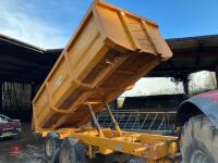 RICHARD WESTERN 11T GRAIN/SILAGE TRAILER - 12