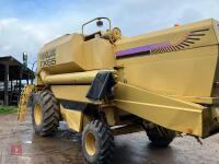 1996 NEW HOLLAND TX65 COMBINE - 10