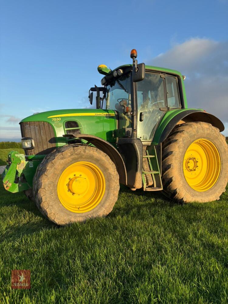 2009 JOHN DEERE 7530 PREMIUM 4WD TRACTOR