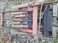 FRONT MOUNTED BESPOKE PALLET FORKS - 3