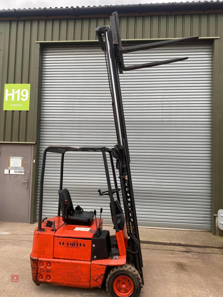 2000 LINDE E12 FORKLIFT 24 VOLT