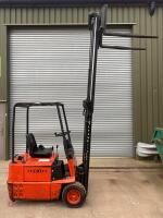 2000 LINDE E12 FORKLIFT 24 VOLT - 2