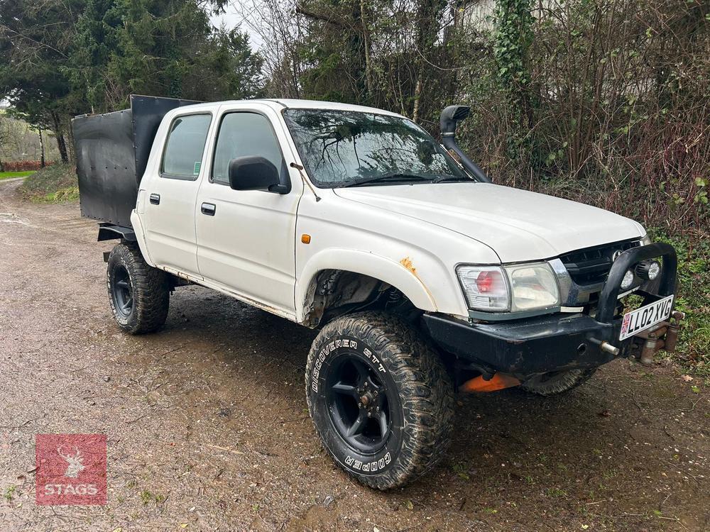 2002 TOYOTA HILUX 2.4 PICK UP TIPPER