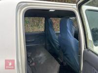 2002 TOYOTA HILUX 2.4 PICK UP TIPPER - 9