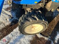 2015 NEW HOLLAND BOOMER 25 4WD TRACTOR - 17