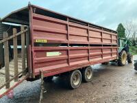 MARSHALL 25' LIVESTOCK/ BALE TRAILER - 11