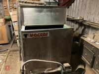 VACCAR 5,000L BULK TANK - 9