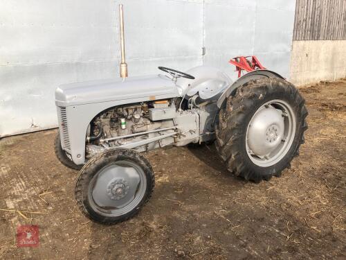 1952 FERGUSON TED20 2WD TRACTOR