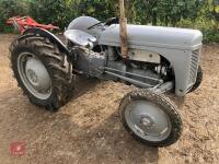 1952 FERGUSON TED20 2WD TRACTOR - 2