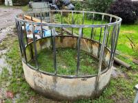 CATTLE ROUND BALE FEEDER