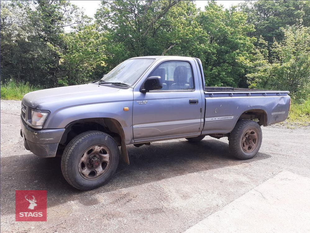 1998 TOYOTA HILUX 2