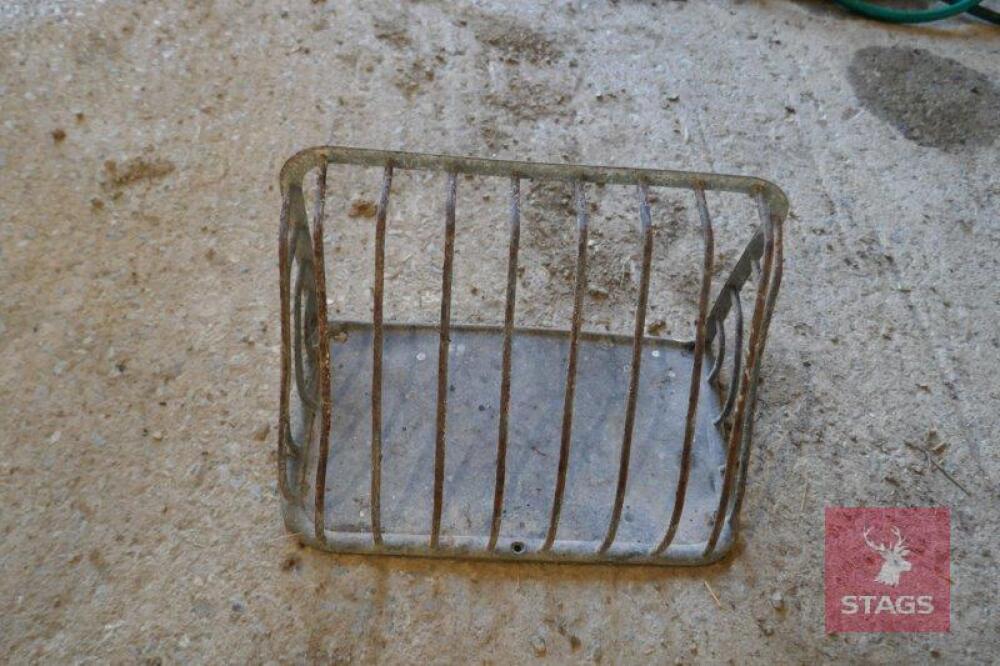 SMALL GALVANISED HAY RACK