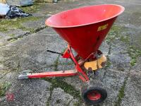 2010 TRAILED AGREX SP150 FERT SPREADER - 2