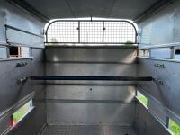 IFOR WILLIAMS 12' LIVESTOCK TRAILER - 32